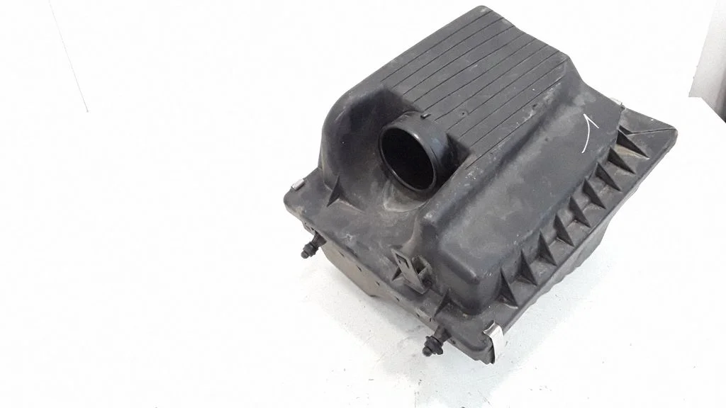 Air filter box
