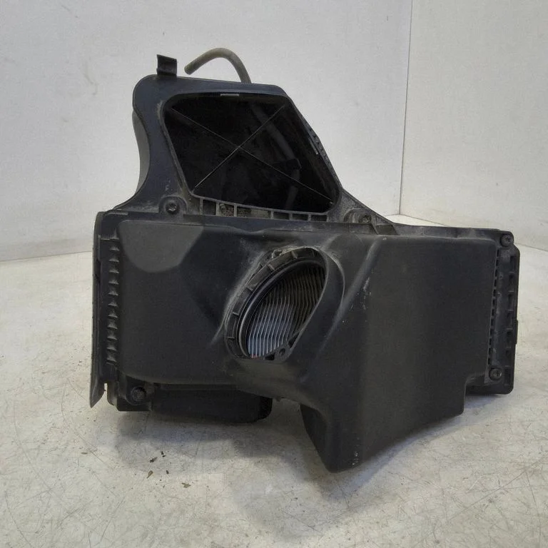 Õhufiltri korpus 8K0133835BN