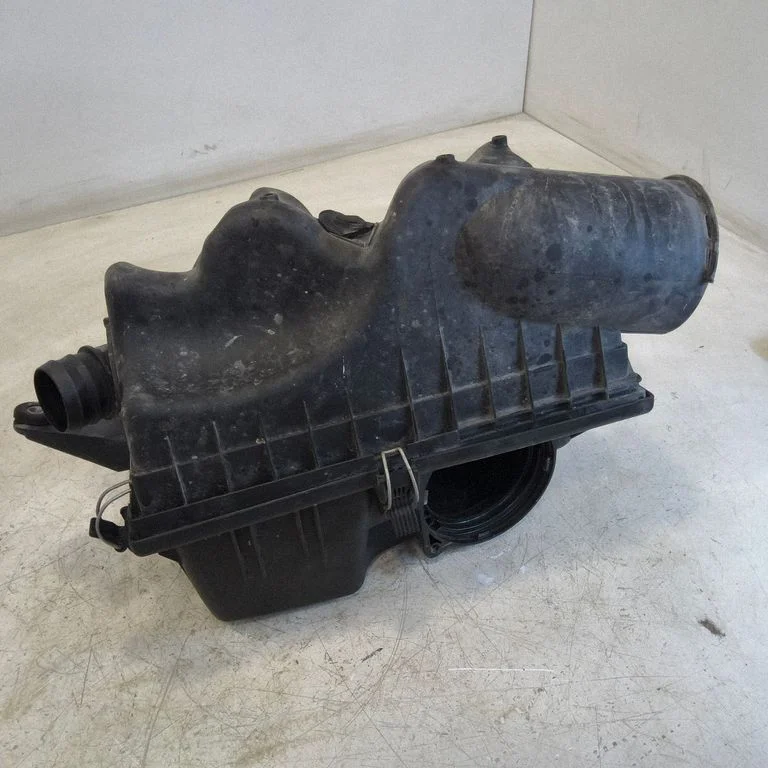 Õhufiltri korpus 13717795892