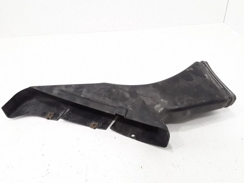 Air intake duct part 3B0129617G