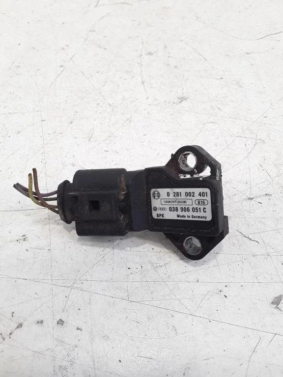 Air pressure sensor 0281002401