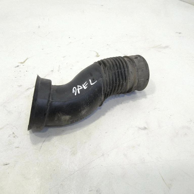 Air intake hose/pipe 90531007