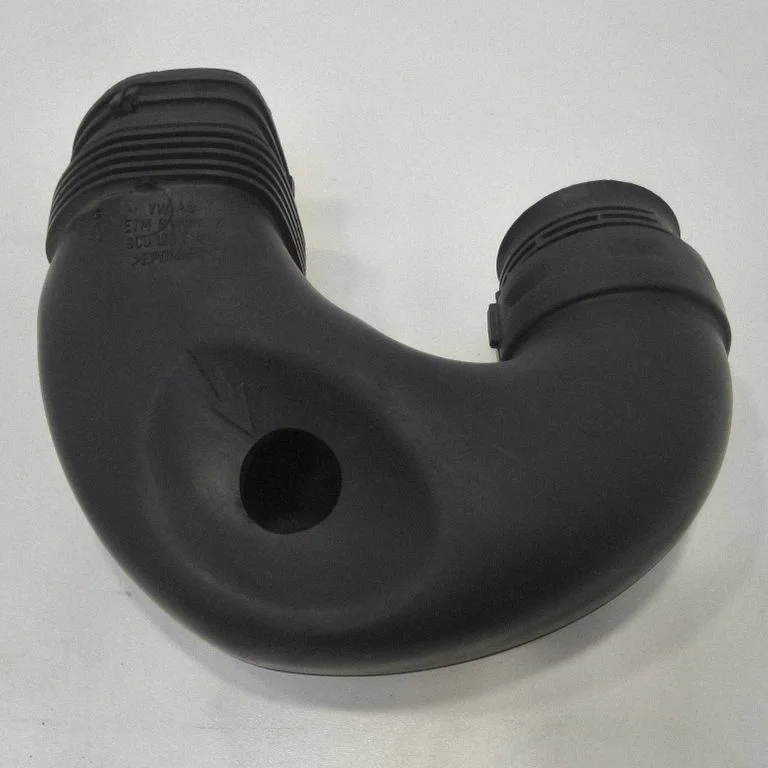 Air intake hose/pipe 3C0129618