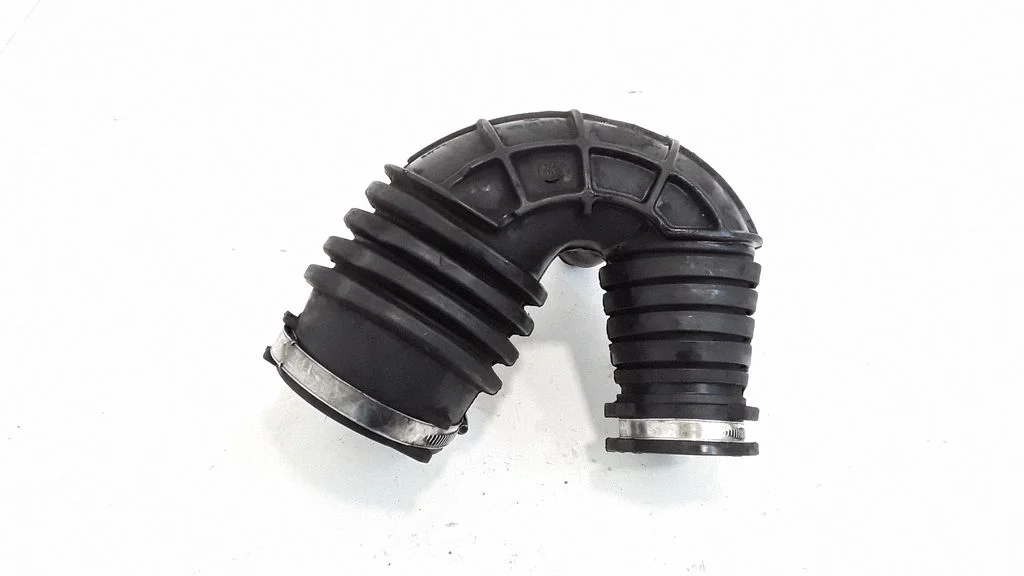Air intake hose/pipe 4F0129615