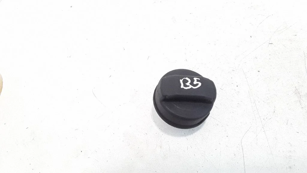 Fuel tank filler cap