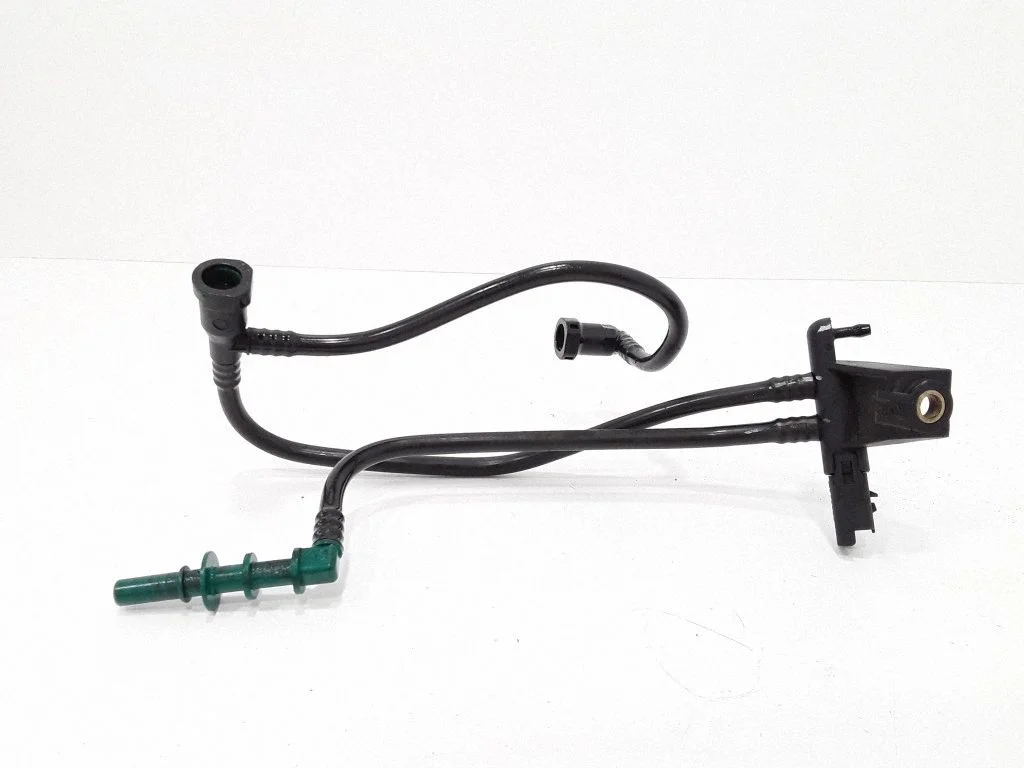 Fuel line pipe