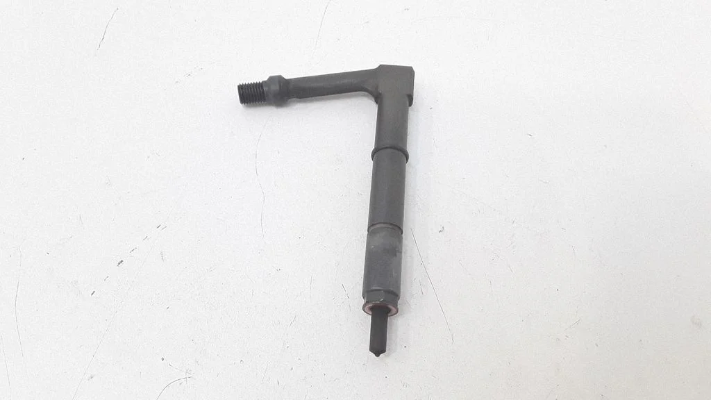 Fuel injector
