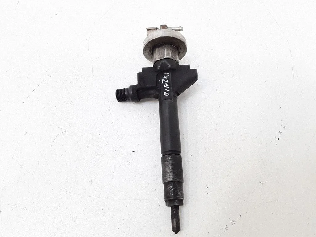 Fuel injector 08E00471
