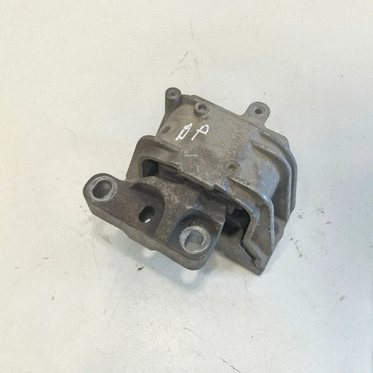 Engine mount bracket 1K0199262