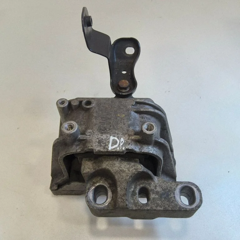 Engine mount bracket 1K0199262