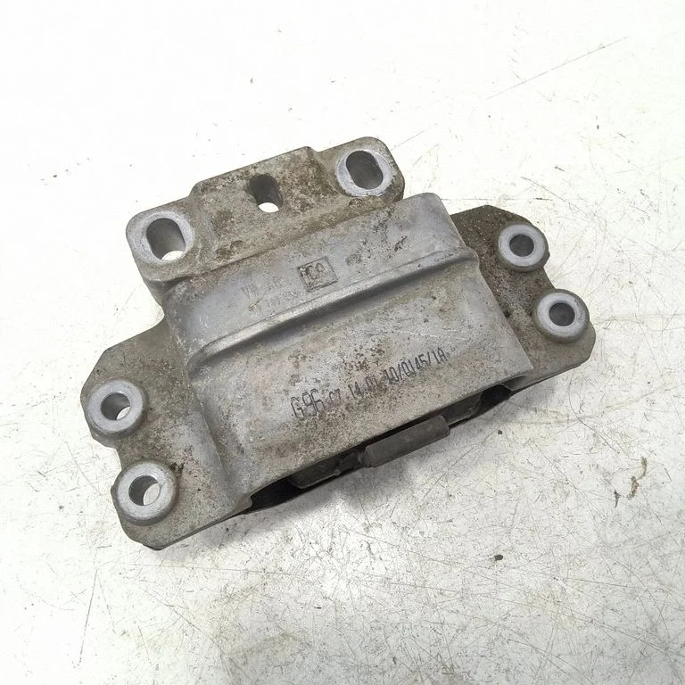 Engine mount bracket 1K0199555