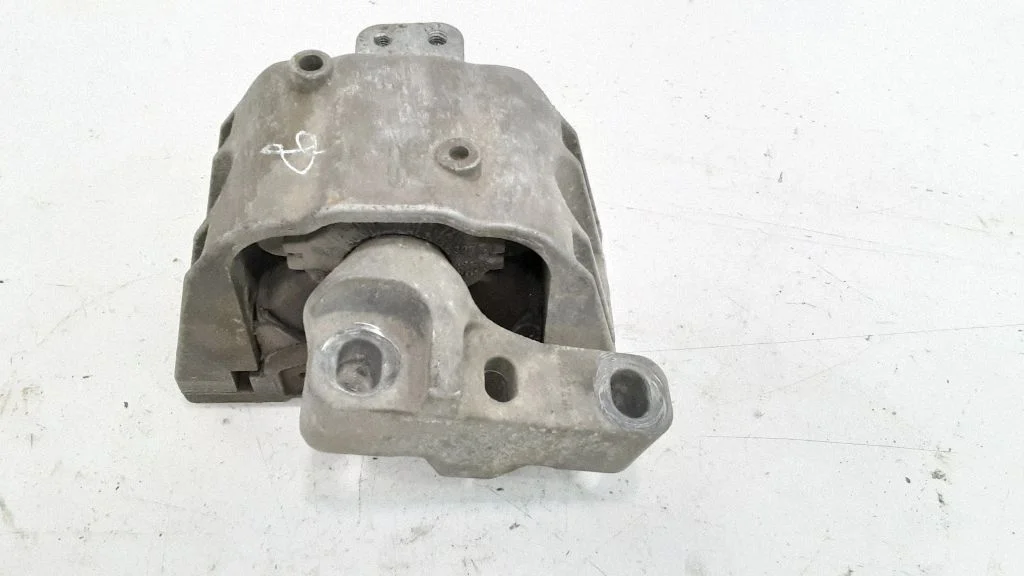 Dzinēja spilvens 1J0199262