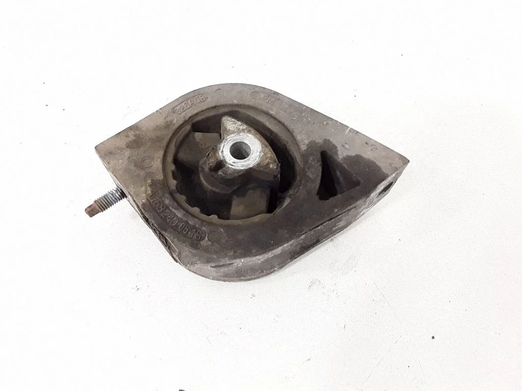 Dzinēja spilvens – Mercedes-Benz A klase W168 (1997-2004)