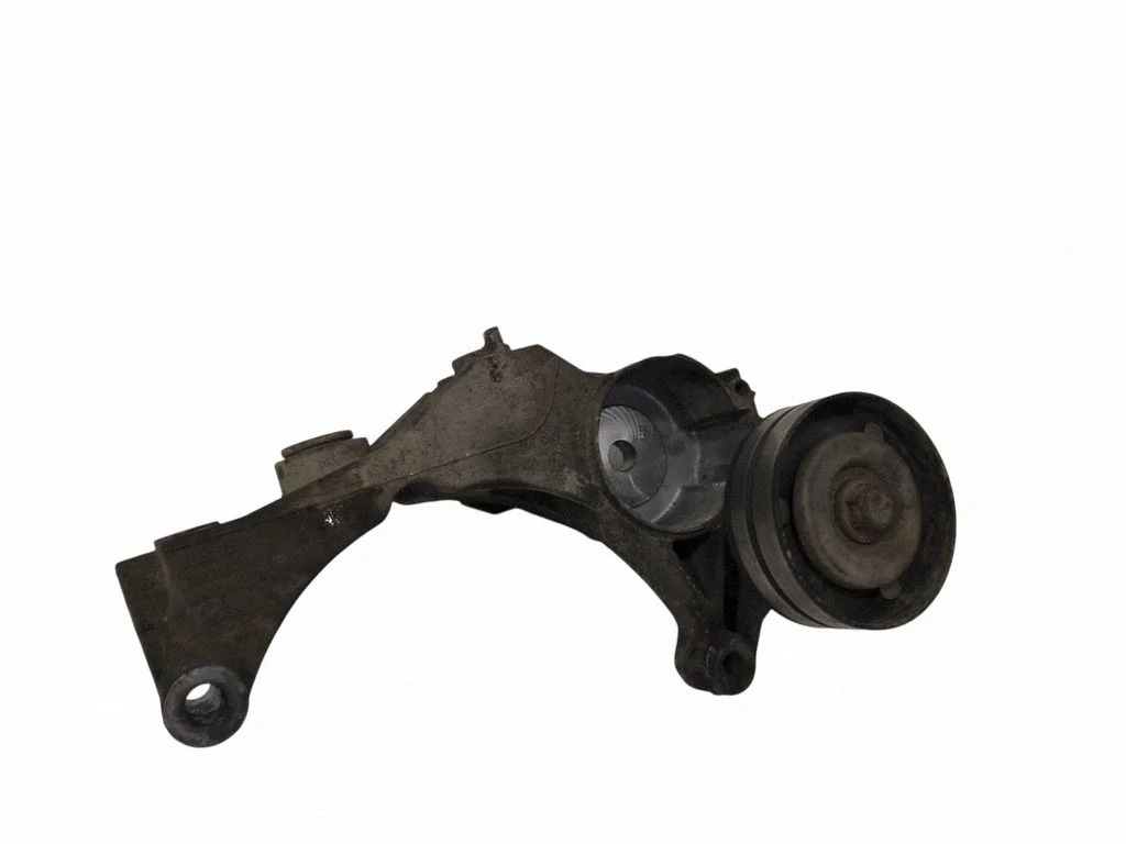 Dzinēja stiprinājuma kronšteins – Opel Meriva A (2003-2010)