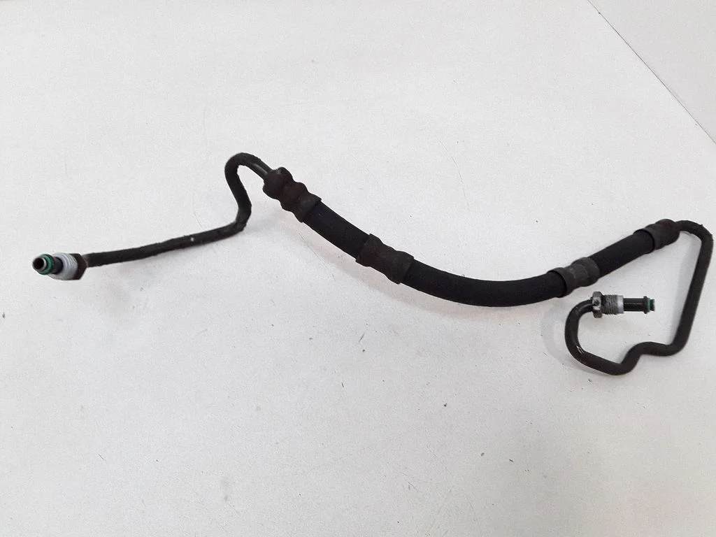 Power steering hose/pipe/line