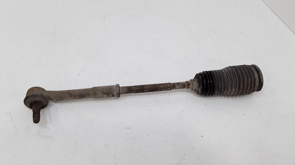 Steering tie rod – Toyota Avensis T250 (2003-2006)