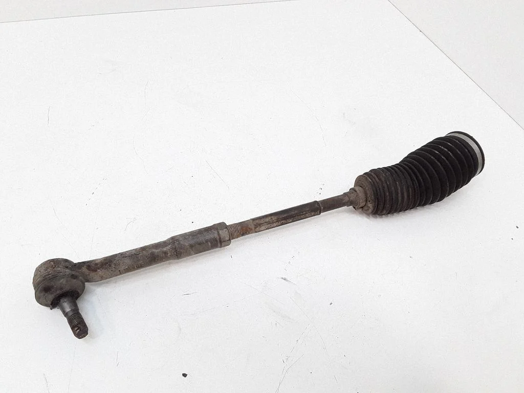 Steering tie rod – Toyota Avensis T250 (2003-2006)