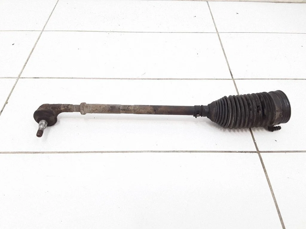 Steering tie rod – left