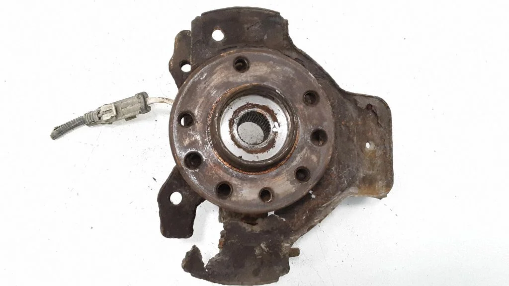 Front wheel hub spindle knuckle – left