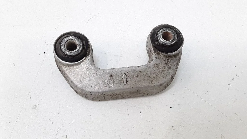 Front anti-roll bar/stabilizer link – right