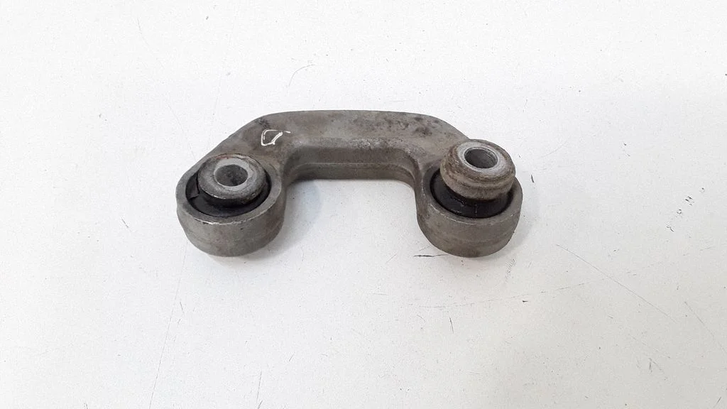 Front anti-roll bar/stabilizer link – right
