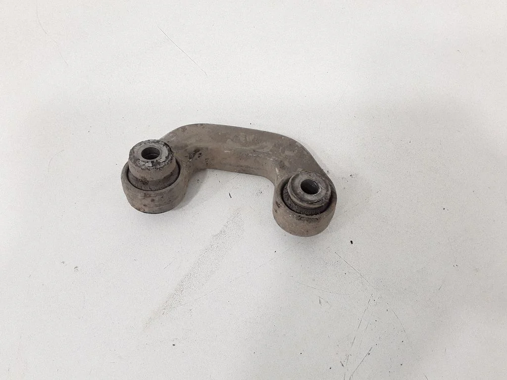 Front anti-roll bar/stabilizer link – left