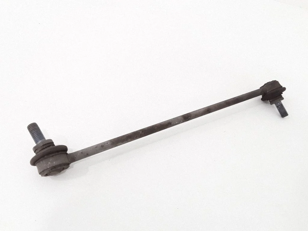 Stabilizator przedni