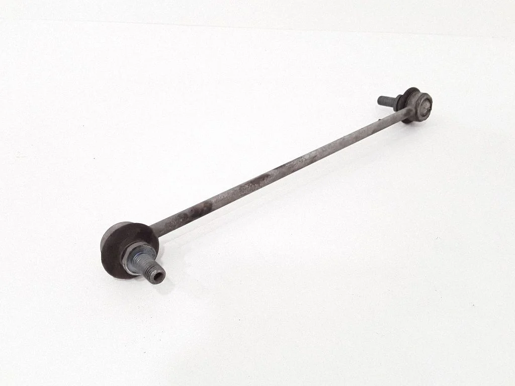 Stabilizator przedni