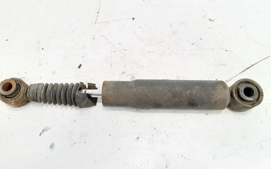 Rear shock absorber/damper