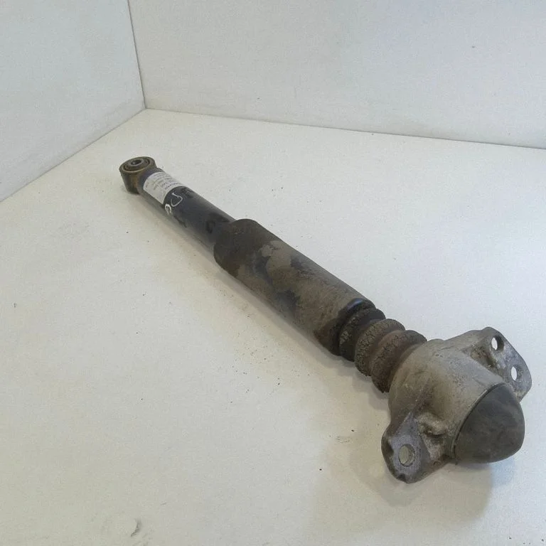 Rear shock absorber/damper – rear right