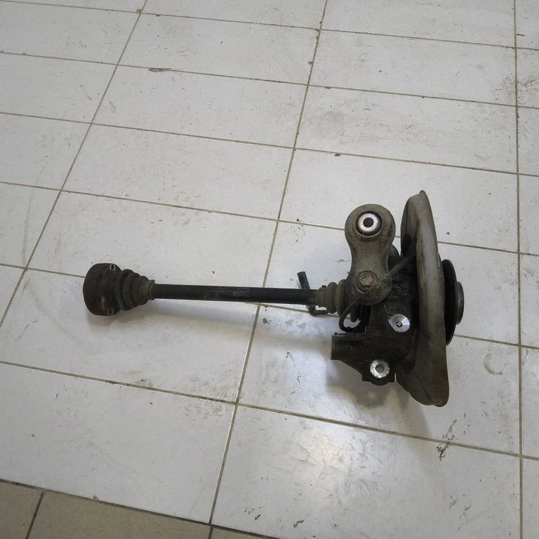 Zwrotnica tylna – BMW Seria 5 E60 E61 (2004-2010)