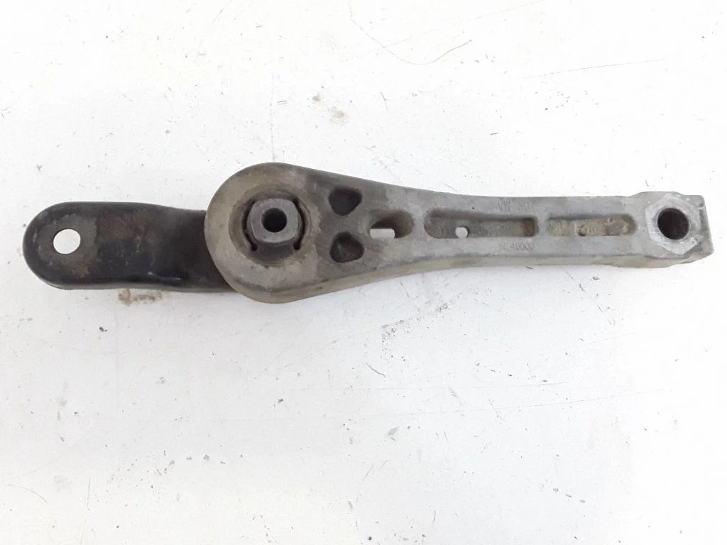 Gearbox mounting bracket – Skoda Octavia Mk3 (5E) (2013-2019)