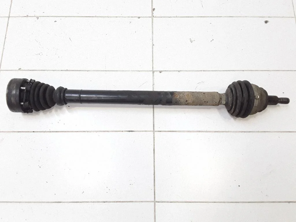 Front driveshaft – right