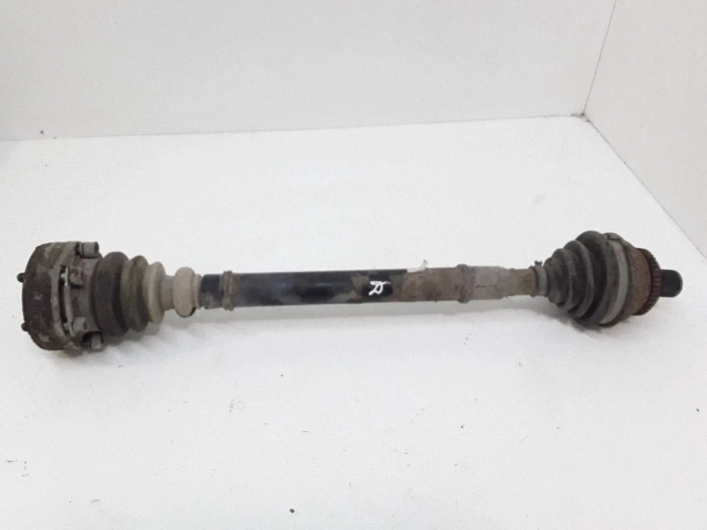 Front driveshaft – right