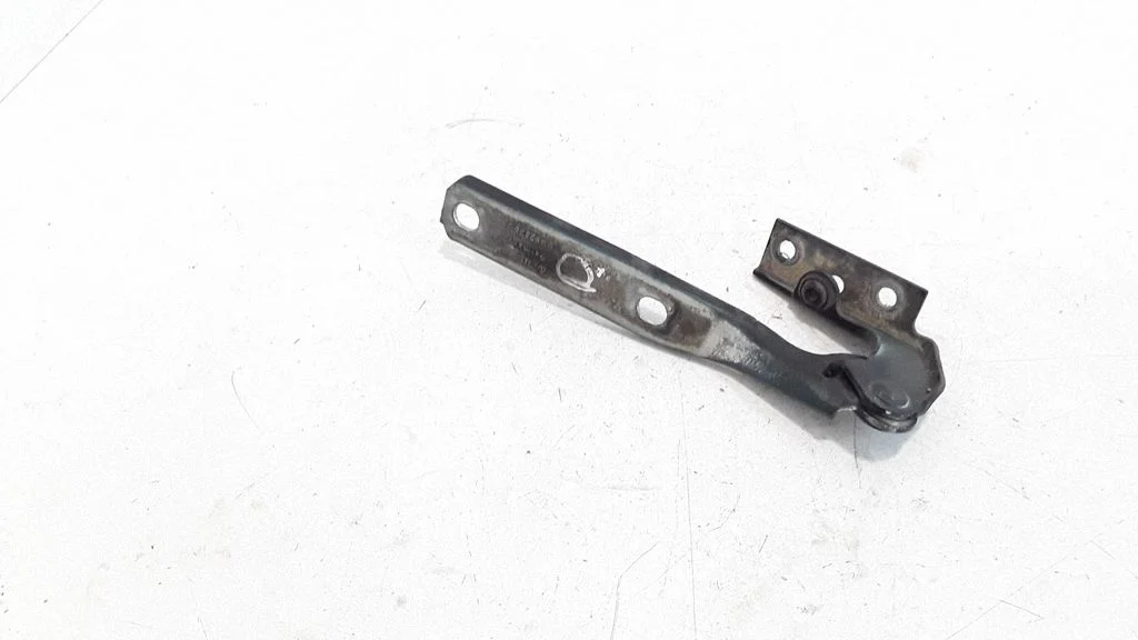 Engine bonnet/hood hinges – front right