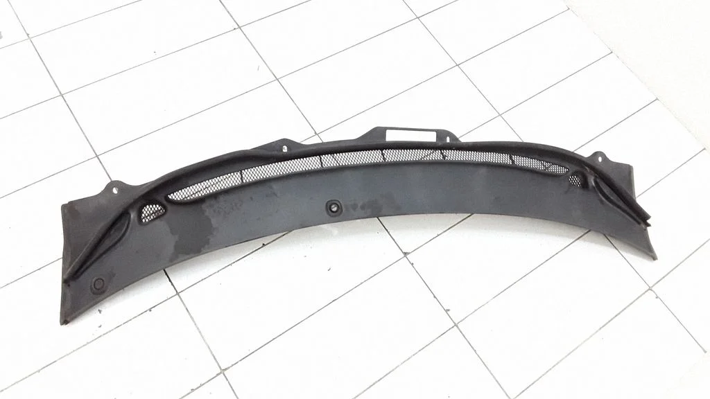 Wiper trim