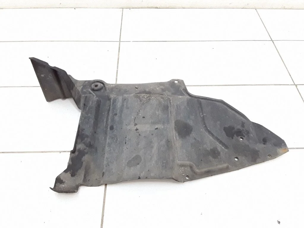 Esimene rattakoopa katteliist / porikaitse – Nissan Almera N16 (2000-2010)