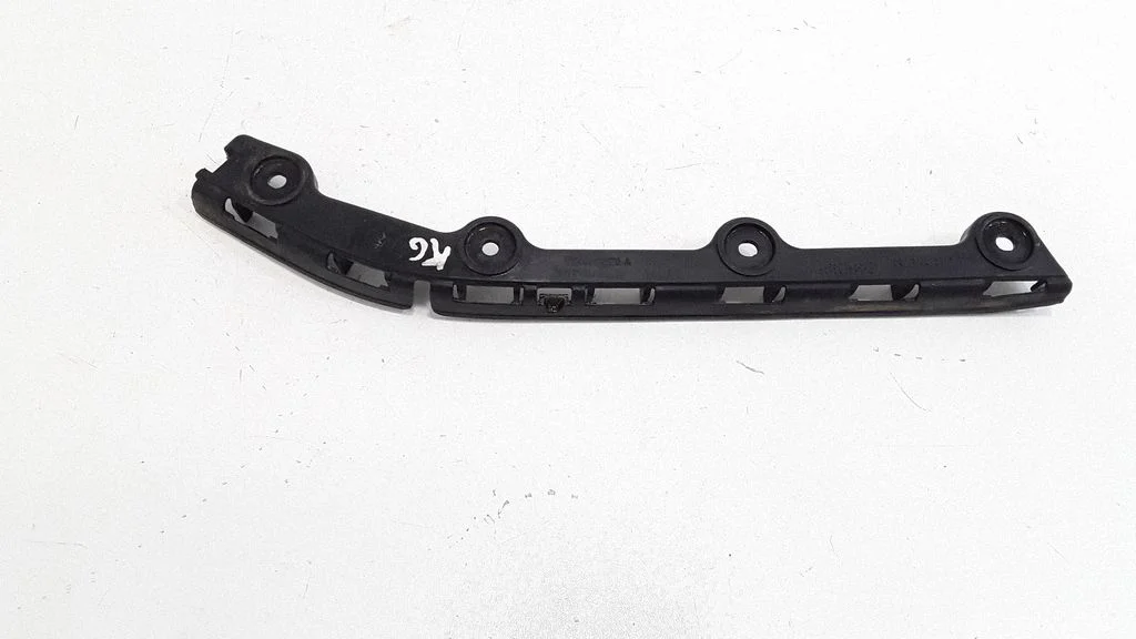 Rear bumper mounting bracket 6Y9807375A
