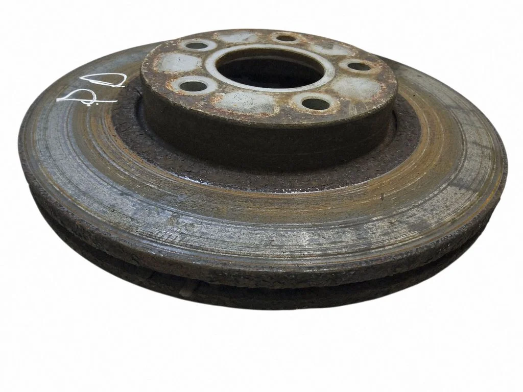 Priekšējais bremžu disks – priekšējā