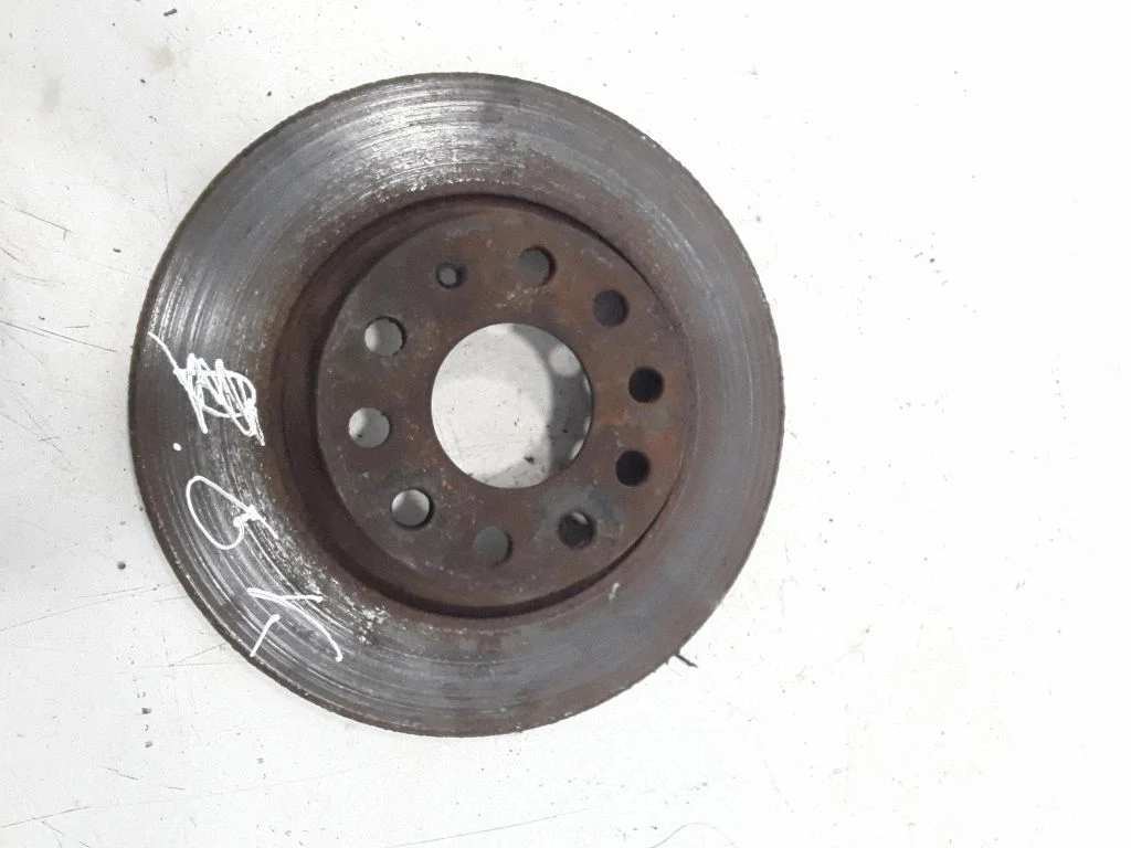 Rear brake disc – rear left
