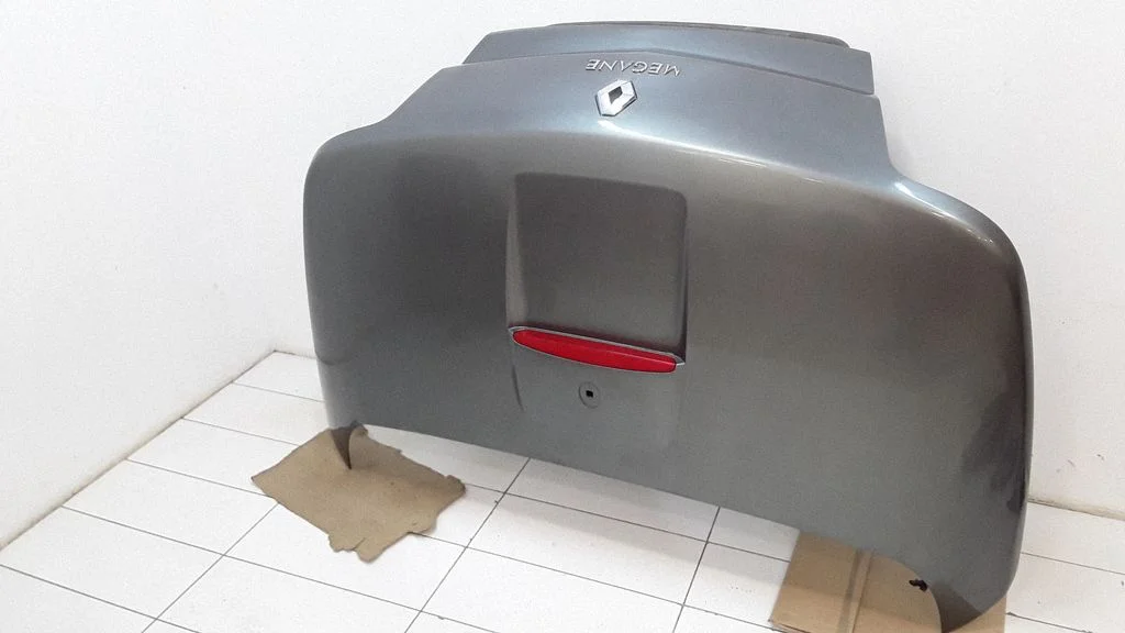 Tailgate/trunk/boot lid