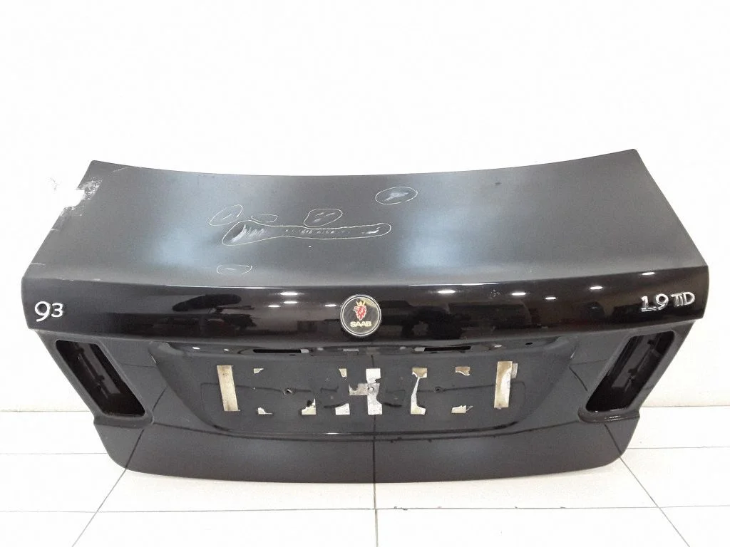 Tailgate/trunk/boot lid