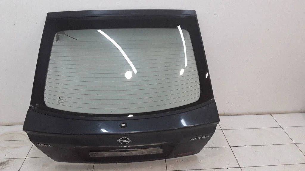 Tailgate/trunk/boot lid
