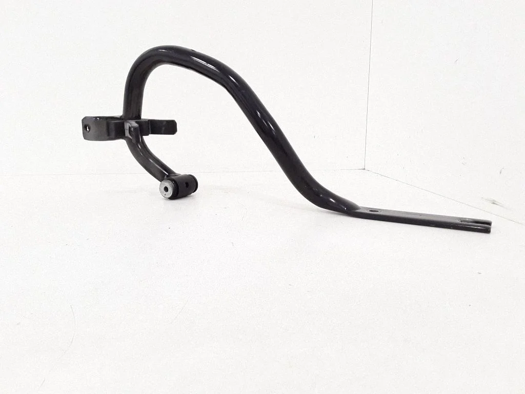 Tailgate/trunk/boot hinge – right