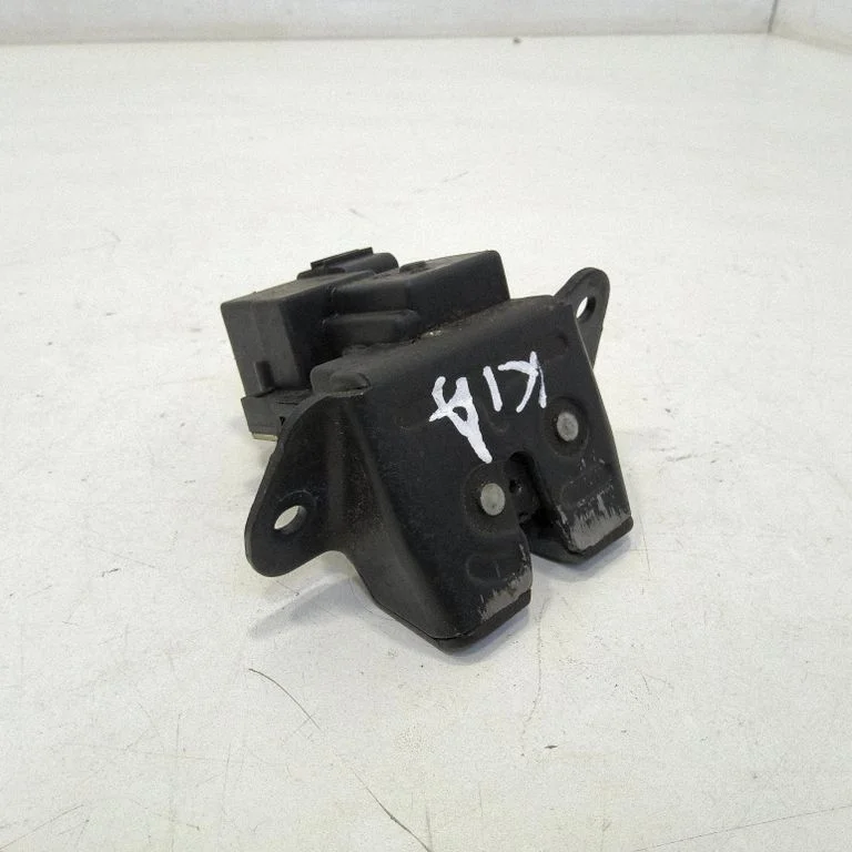 Tailgate/trunk/boot lock/catch/latch – KIA Ceed (2006-2012)