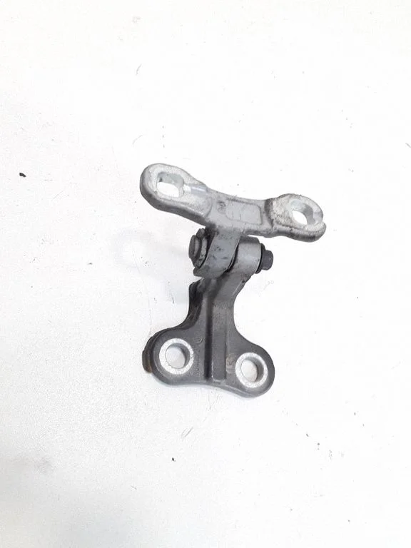 Front door upper hinge 30784887