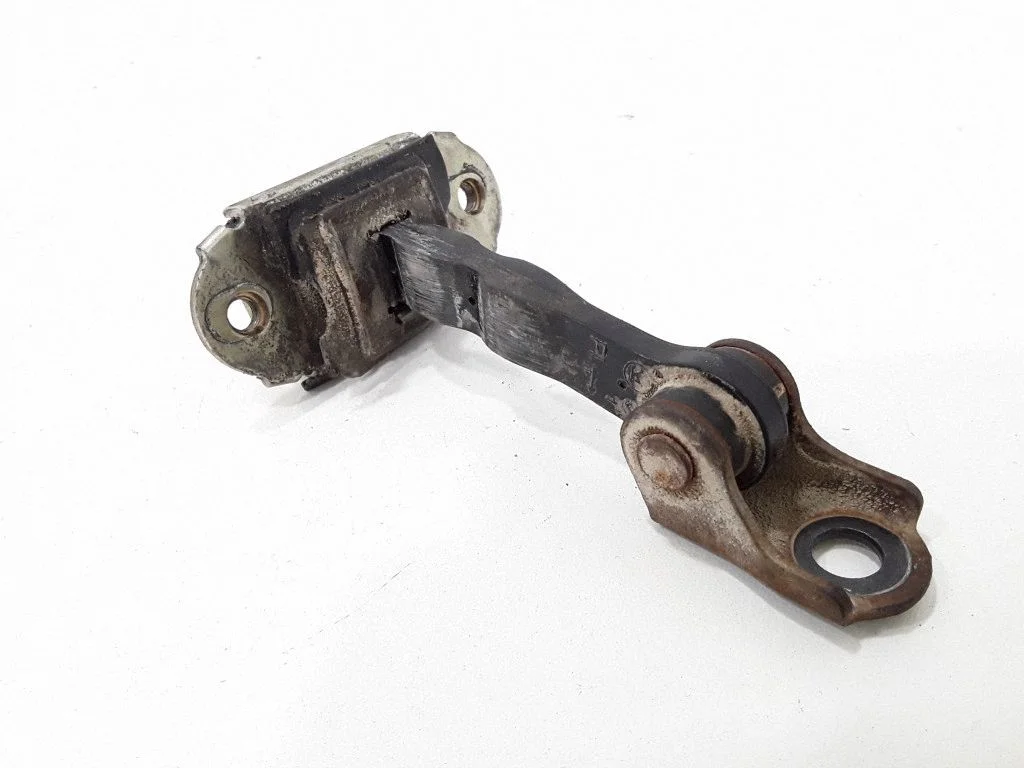 Front door check strap stopper – right