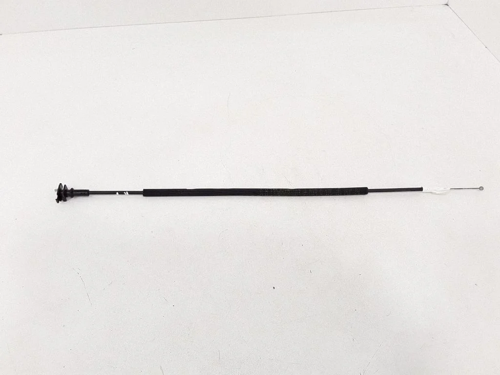 Front door cable line – left