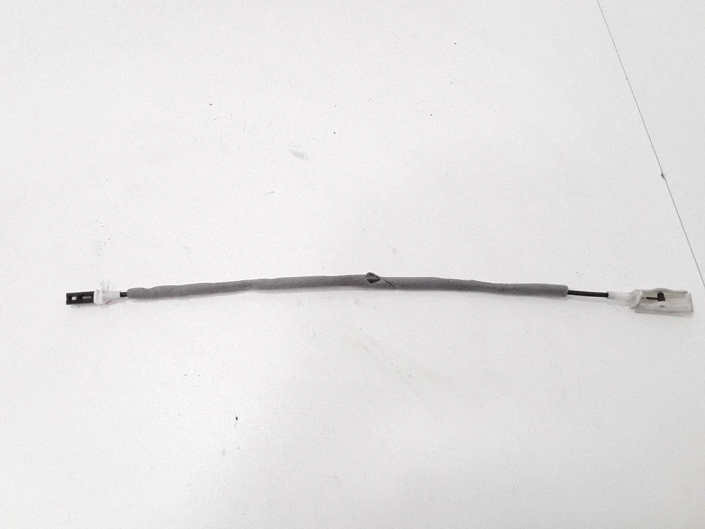 Front door cable line 8213797
