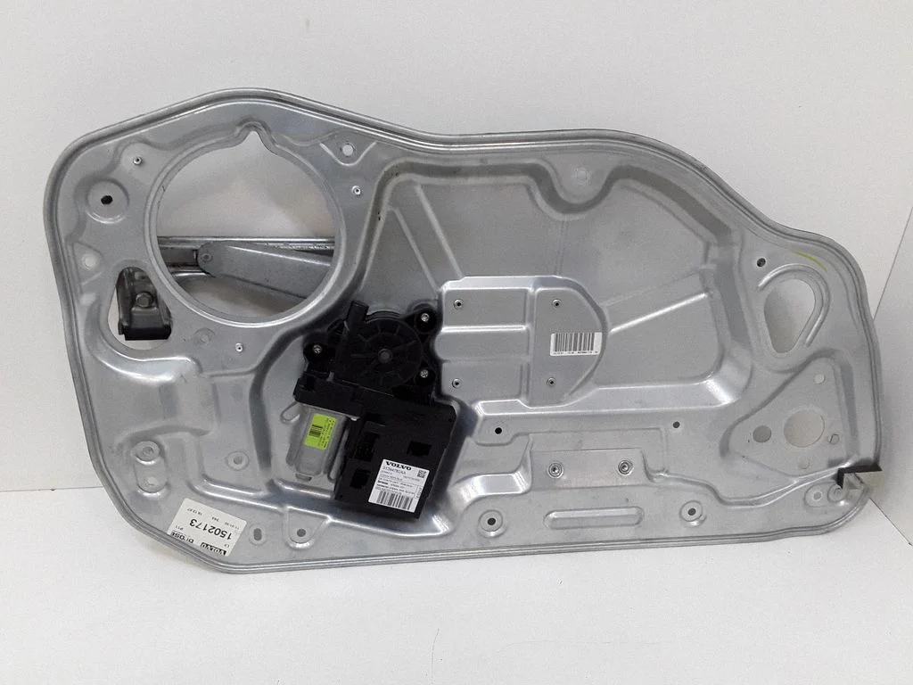 Front door window regulator with motor – left